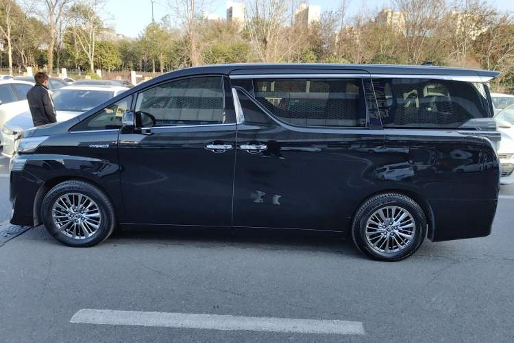 Used Toyota Vellfire 2020 Dual-Engine 2.5L HV Luxury Edition