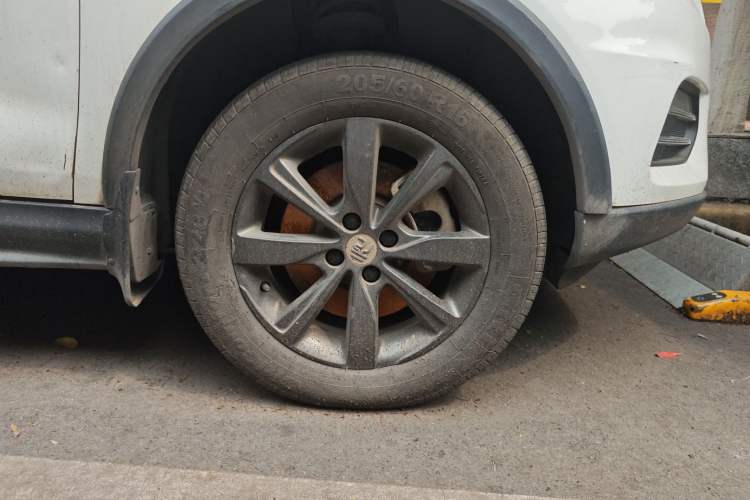 Used BYD Yuan New Energy 2018 EV360 Smart Connect Cool Edition
