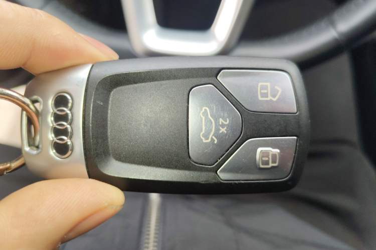 Used Audi Q5L 2020 Updated 40 TFSI Prestige Fashion Edition