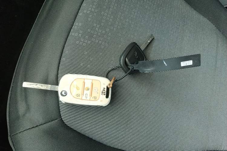 Used Wuling Hongguang MINIEV 2022 Easy Version Lithium Iron Phosphate Interior 1