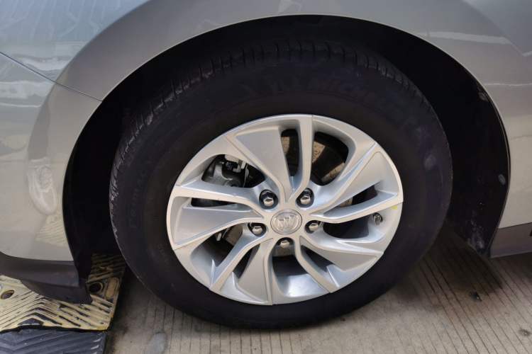 Used Buick Velite 6 2022 Plug-in Hybrid Connected Fashion Model Left Front Wheel Hub