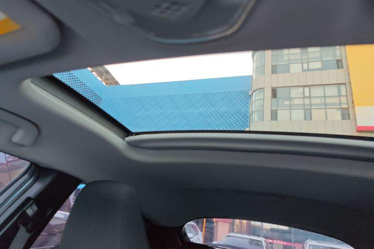 Used Toyota IZOA 2021 2.0L Enjoy Edition
