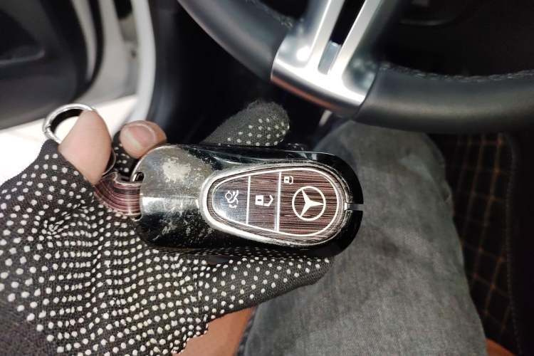 Used Mercedes-Benz GLC 2023 GLC 260 L 4MATIC Dynamic Edition 5-seater
