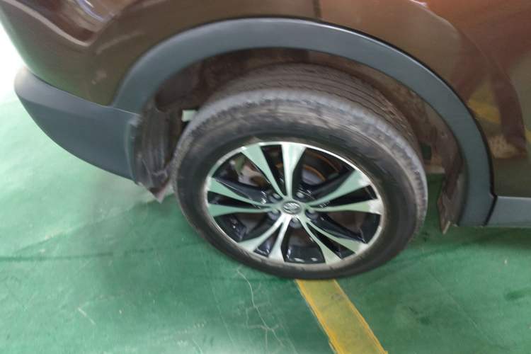 Used Toyota RAV4 2015 2.5L Automatic 4x4 Elite Edition
