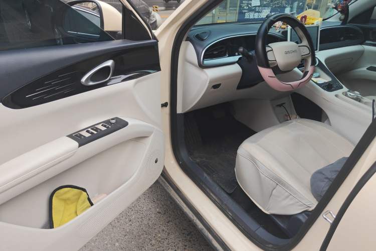 Used Geely Galaxy Geome 2025 310km Youth Edition Driver Seat