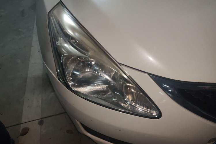 Used Nissan Tiida 2014 1.6L CVT Comfort Model
