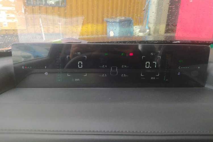 Used CHANGAN Eado 2025 Blue Whale 1.5T 500Bar Prestige Model
