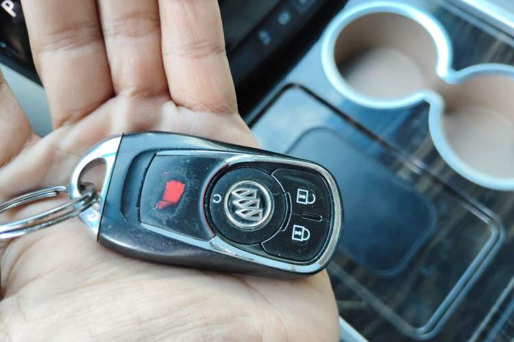 Used Buick GL8 2018 ES 28T Comfort Model China VI Standard
