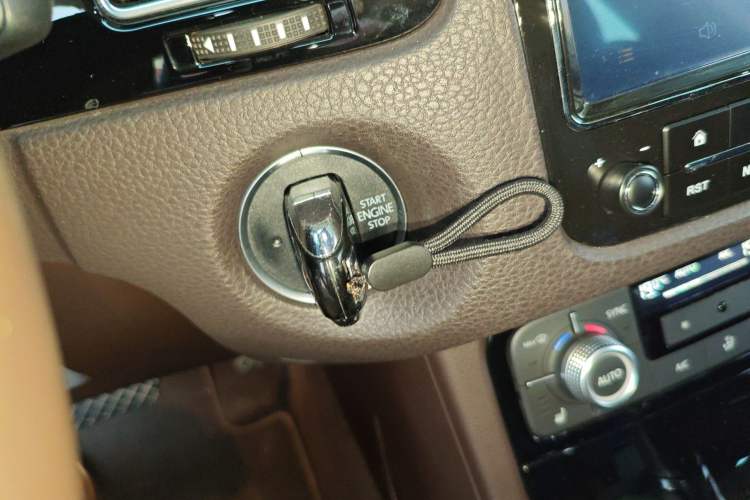 Used Volkswagen Touareg 2016 3.0 TSI Standard Version Vehicle Key