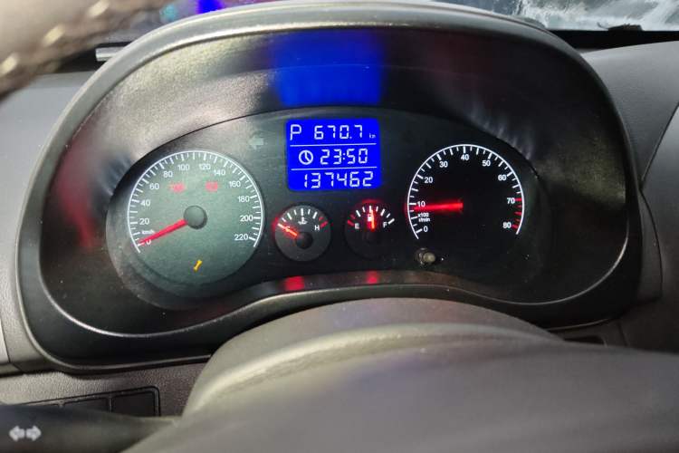 Used Chery Tiggo 3 2015 1.6L CVT ZhiShang Commemorative Edition
