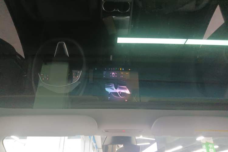 Used Tesla Model 3 2023 Rear-Wheel-Drive Version Headliner