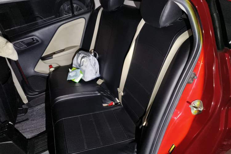 Used Honda City 2015 1.5L CVT Comfort Version