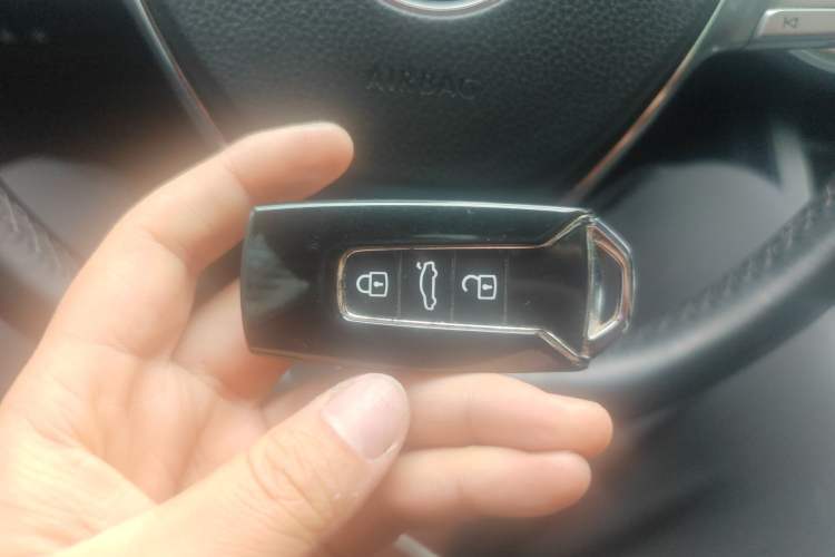 Used Volkswagen Touareg 2019 3.0 TSI Advanced Version China V Standard Vehicle Key