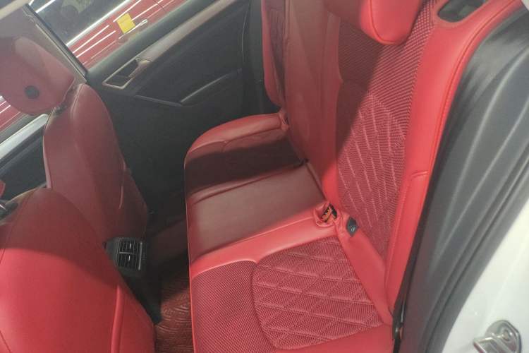 Used Volkswagen Golf 2019 1.6L Automatic Fashion Model China V Standard