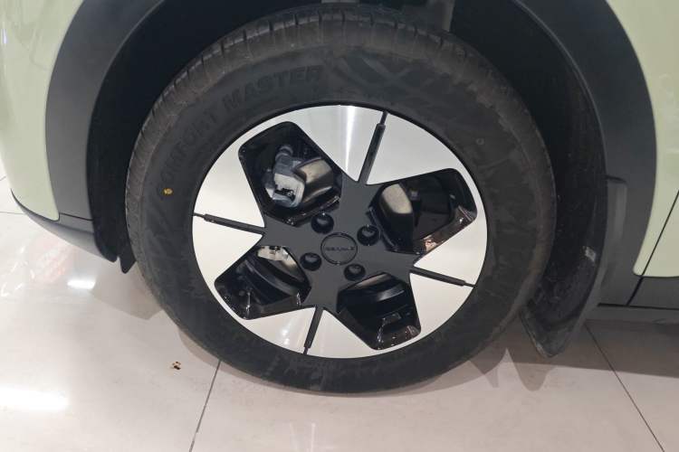 Used Geely Galaxy Geome 2025 UP 410km Exploration Edition