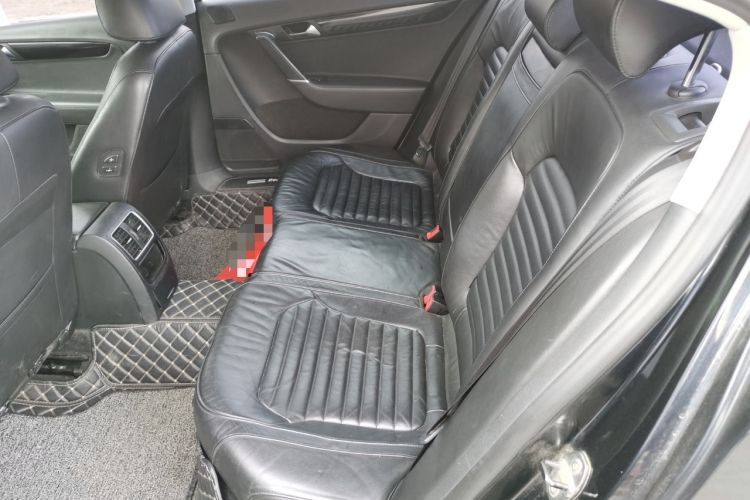 Used Volkswagen Magotan 2012 Revised 1.8TSI Comfort Version Left Rear Seat