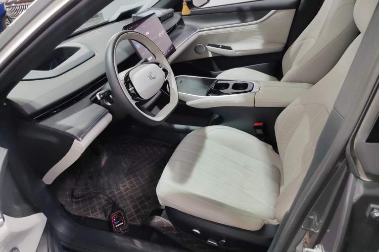 Used CHANGAN NEVO A07 2025 Blue Whale Pure Electric 625 Flagship Model