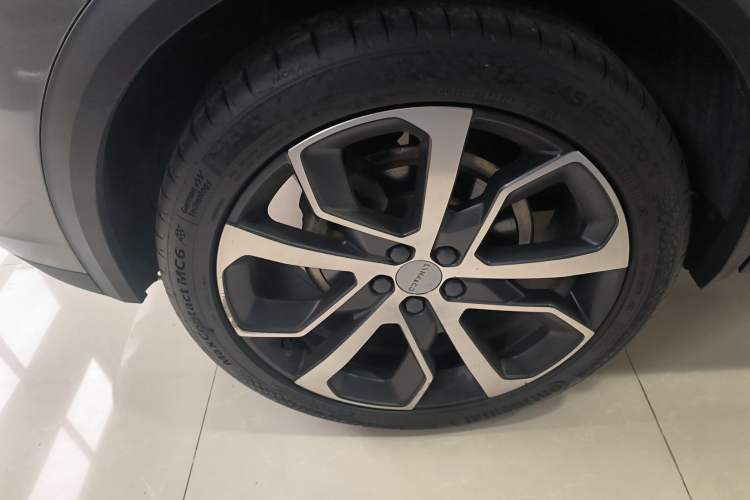 Used Lynk & Co 05 2022 2.0TD Four-Wheel Drive Dynamic Halo
