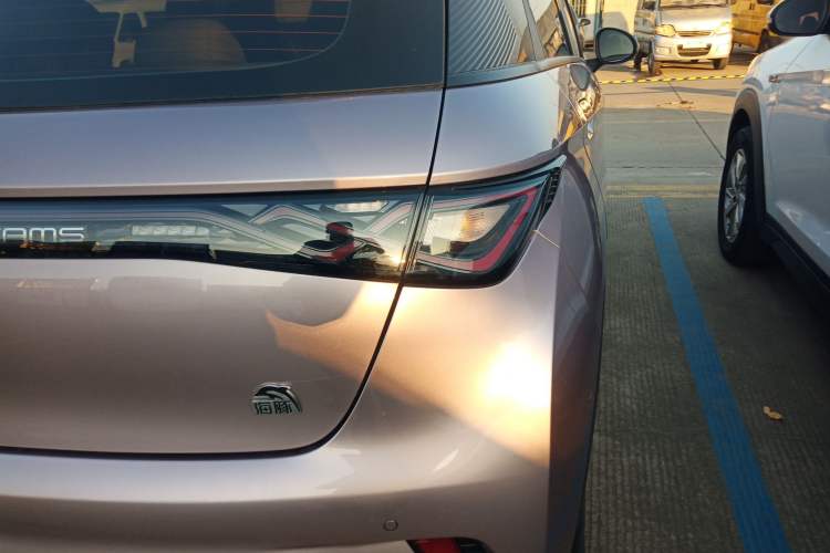 Used BYD Dolphin 2021 405 km Fashion Edition