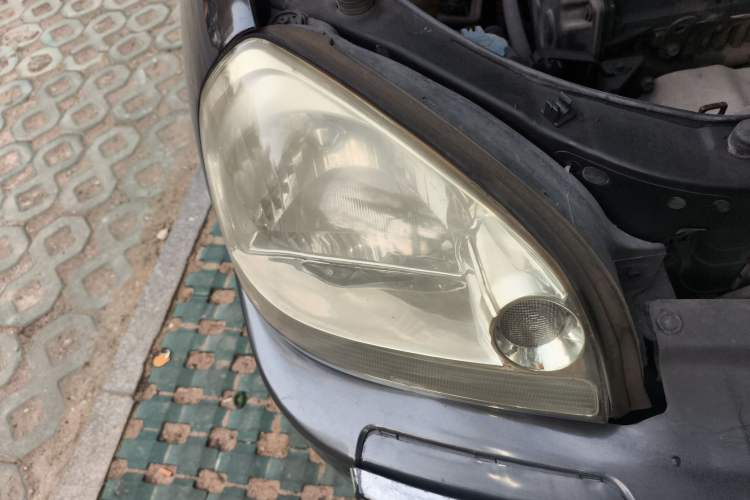 Used Hyundai Tucson 2009 2.0L Manual Two-Wheel Drive Fashion Edition