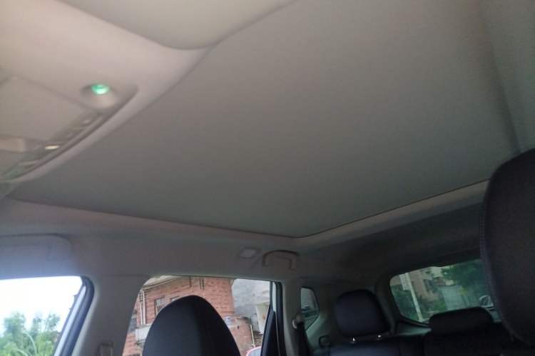 Used Nissan X-Trail 2025 Honor 2.0L Two-Wheel Drive Leading Edition
