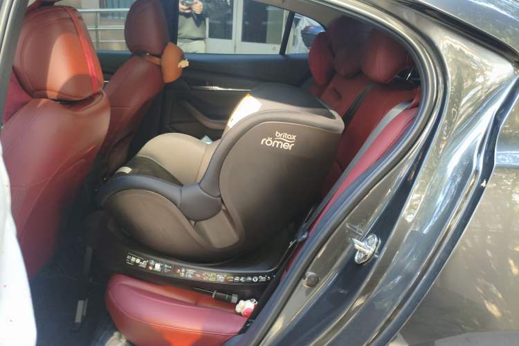 Used Mazda Mazda 3 Axela 2023 2.0L Automatic ZhiZhen Edition