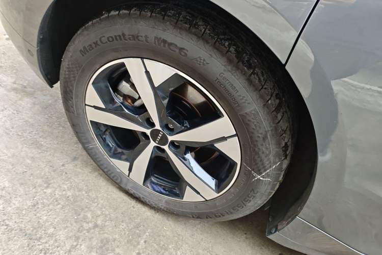 Used Zeekr 001 2023 WE Edition 100 kWh