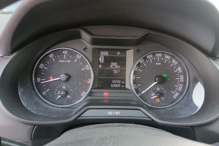 Used Skoda Octavia 2017 Classic Model 1.6L Automatic Comfort Edition