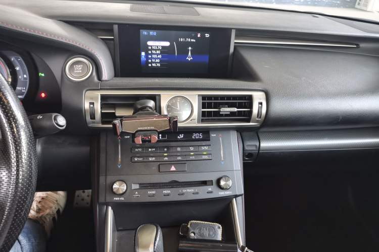 Used Lexus IS 2015 200t F SPORT