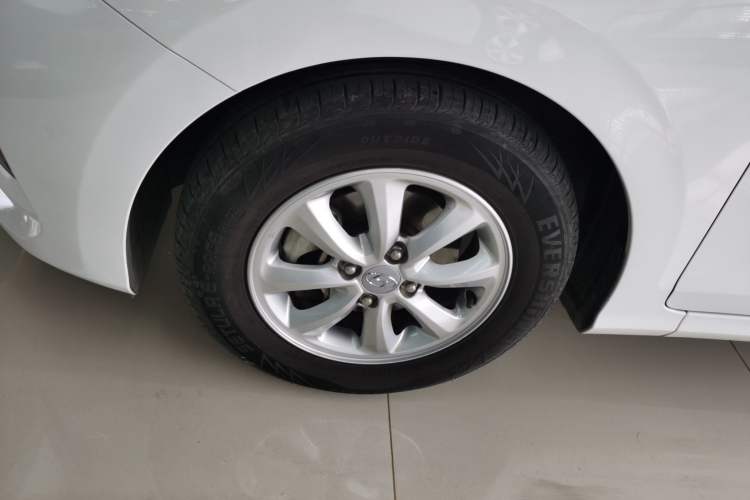 Used Hyundai Verna (older generation) 2017 1.4L Automatic YueXiang Edition China V-standard