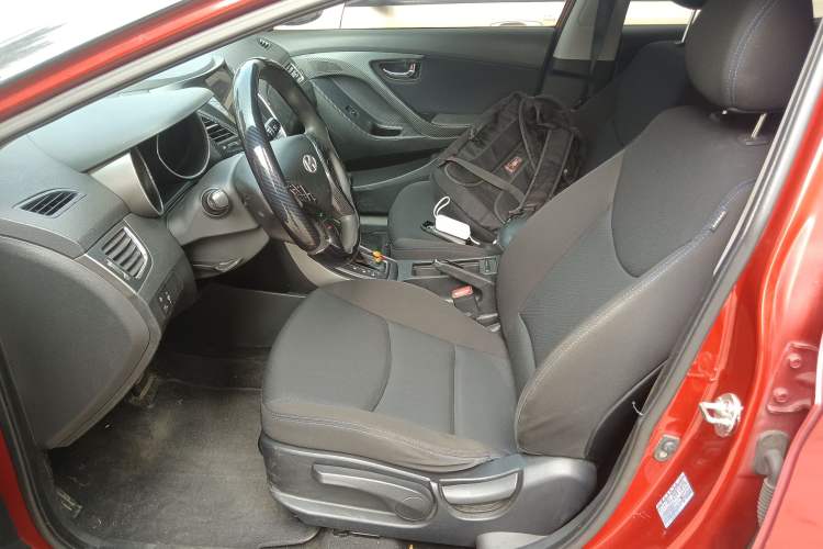 Used Hyundai Elantra (5th Generation / Langdong) 2012 1.6L Automatic Leading Model Left Front Seat