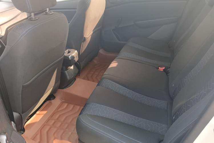 Used Baojun 310W 2017 1.2L Manual Value Edition China V