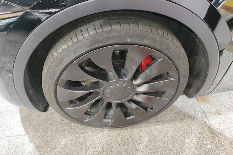 Used Tesla Model Y 2022 Performance High-Performance All-Wheel-Drive Version
