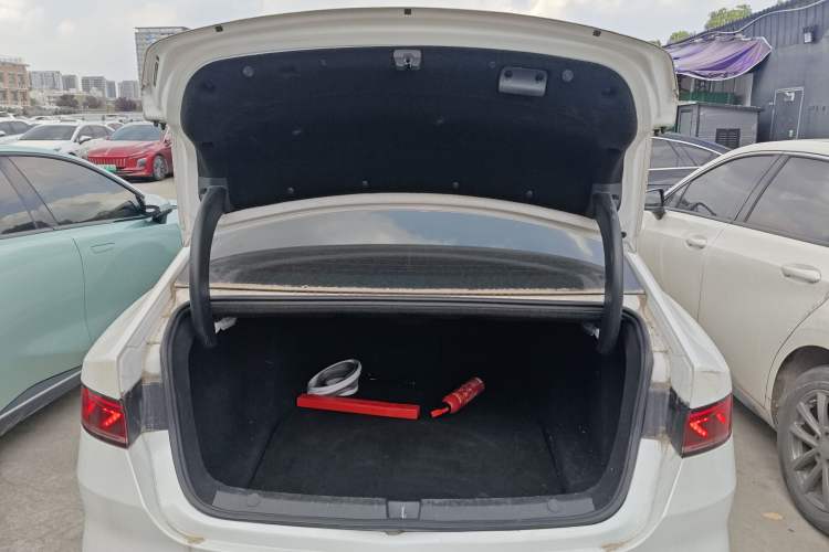 Used BYD Qin PLUS 2021 EV 500KM Luxury Model Trunk