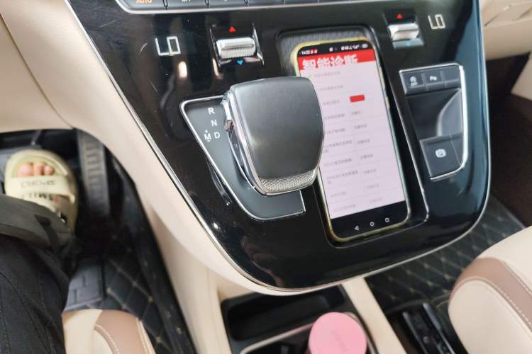 Used Bestune M9 2023 2.0T Ultimate Edition
