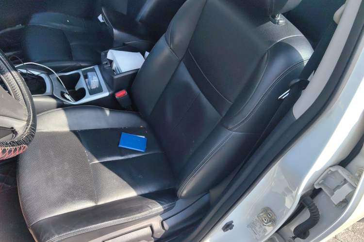 Used Nissan X-Trail 2014 2.0L CVT Comfort Edition 2WD Left Front Seat