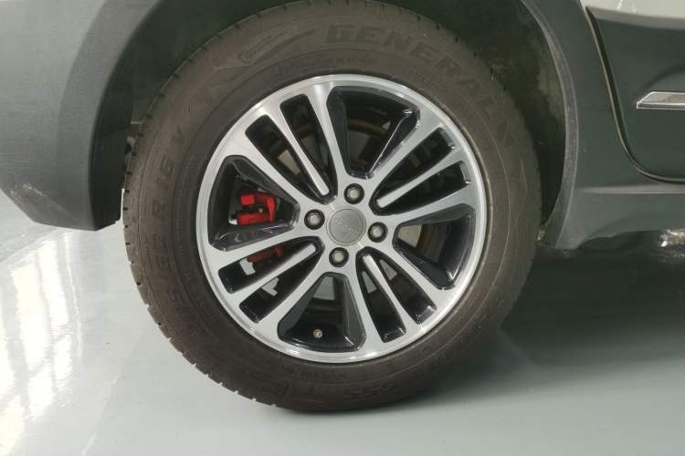 Used Haval H1 2016 Revised Version Blue Badge 1.5L AMT Luxury Edition
