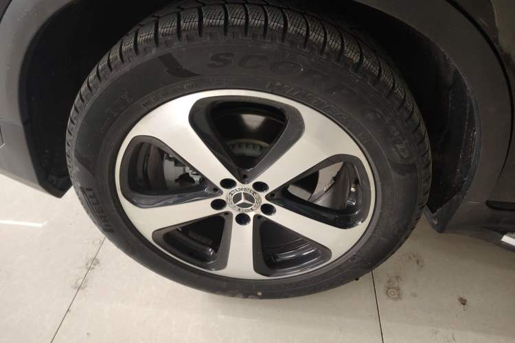 Used Mercedes-Benz GLC 2019 GLC 260 L 4MATIC Luxury Model