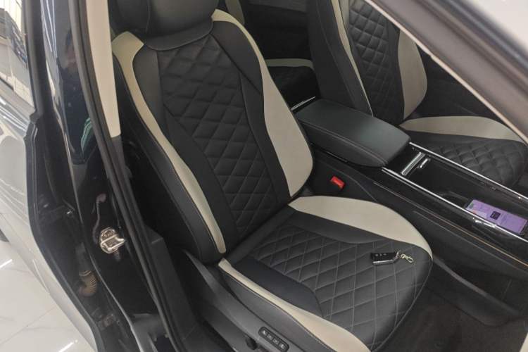 Used Volkswagen ID.6 CROZZ 2021 Long-Range PRO Edition