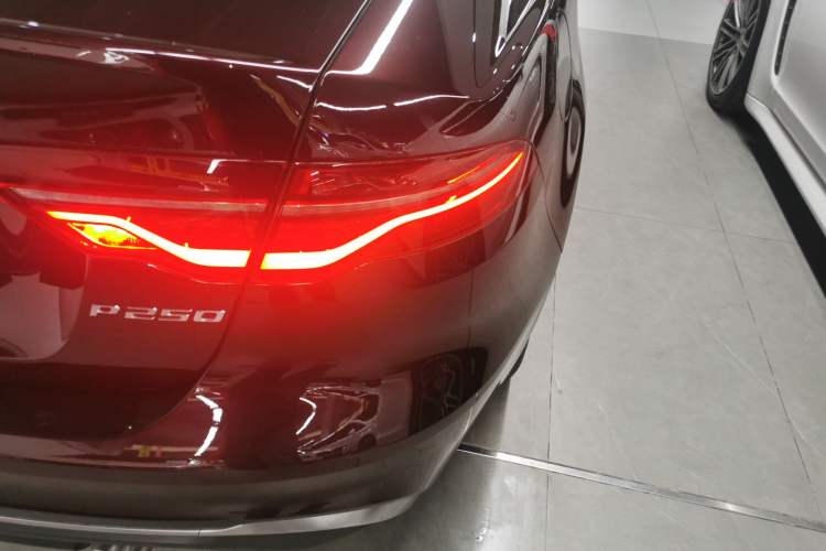 Used Jaguar XEL 2021 2.0T 250 PS S Progressive Elegance Edition