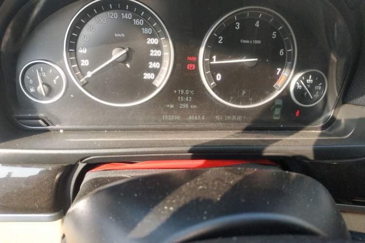 Used BMW 5 Series 2013 525Li Luxury Model