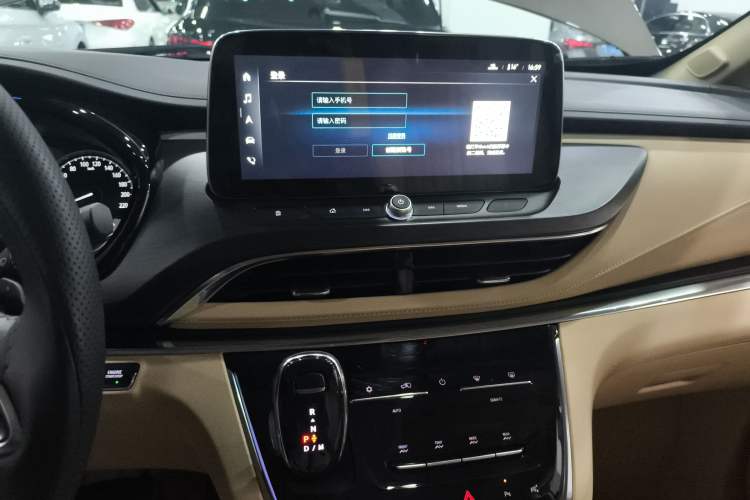 Used Buick GL8 2023 Land Business Class Smart Deluxe Model Audio And AC Panel