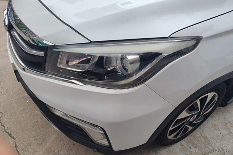 Used CHANGAN OSHAN A800 2017 1.6L Manual Comfort Model
