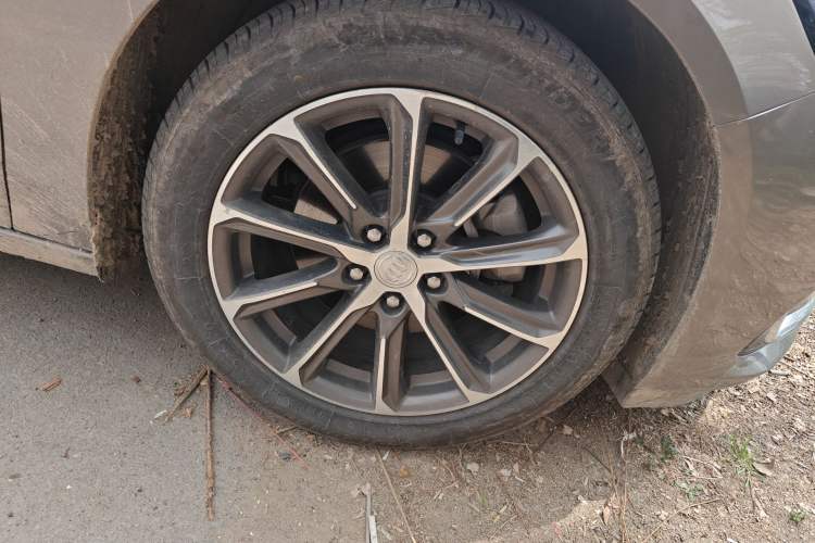 Used Buick LaCrosse 2019 28T Luxury Version