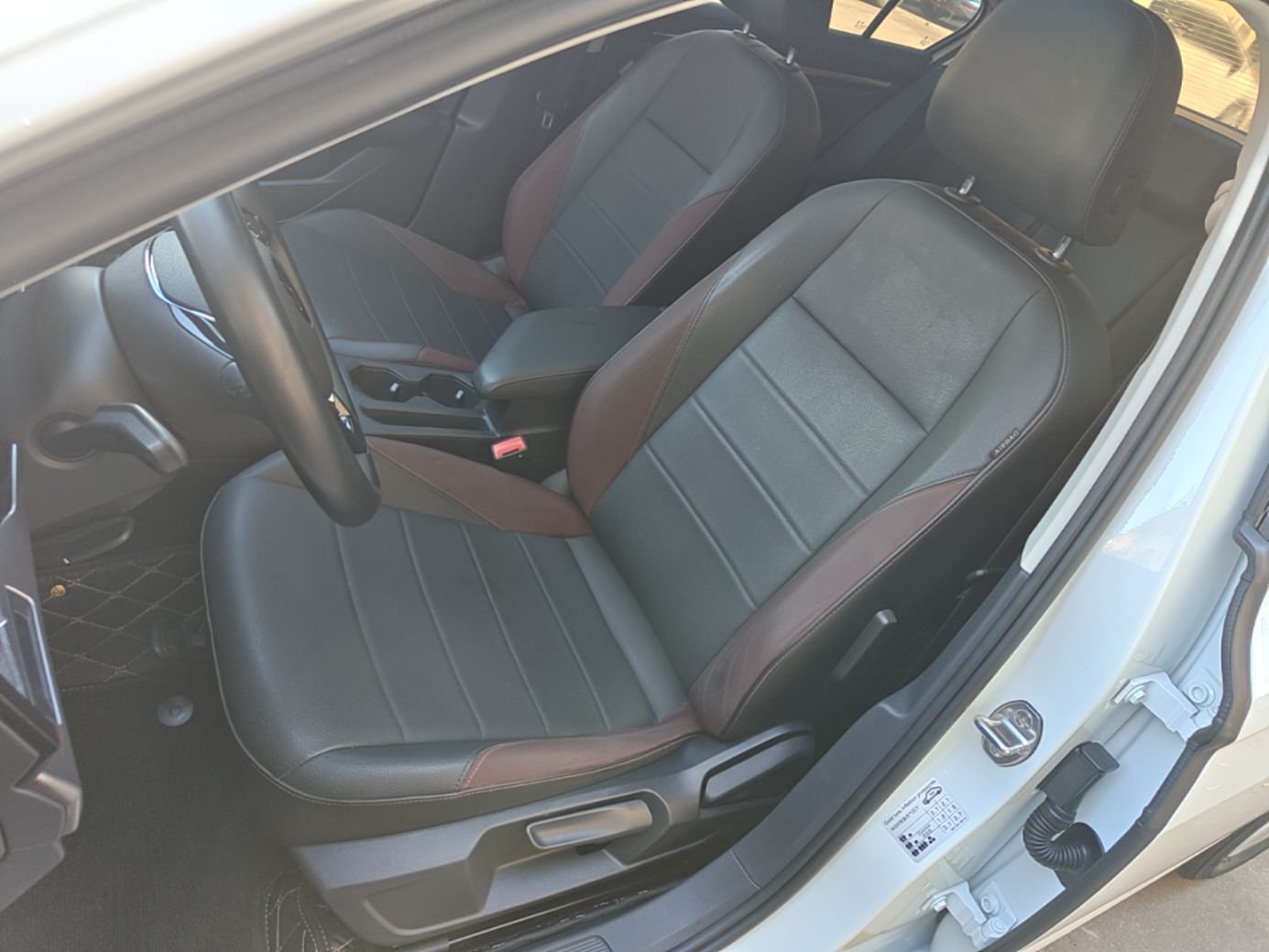 Interior delantero