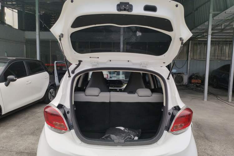 Used Oshan Benni E-Star 2020 Heart Edition Lithium Iron Phosphate (31.18 kWh)