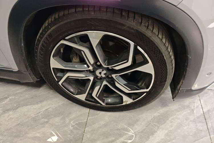 Used Nio ES8 2020 580 km Range Signature Edition Six-Seater Version
