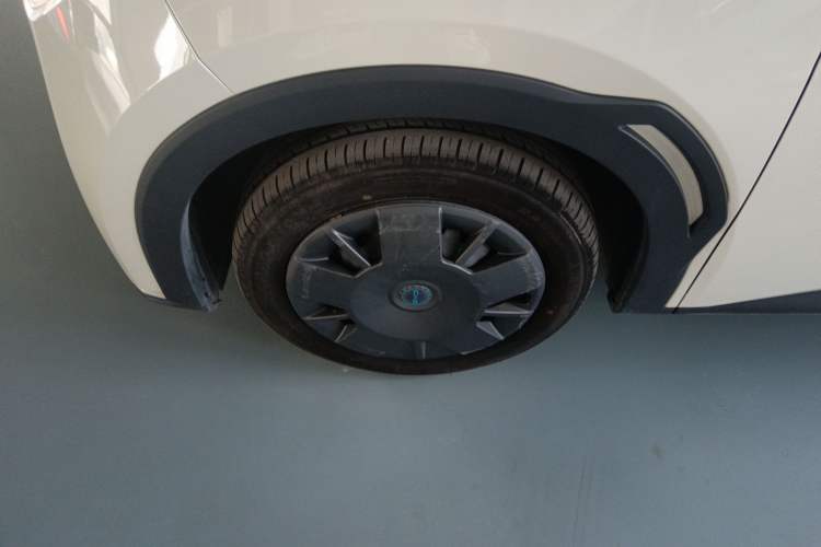 Used BYD Seagull 2024 Honor Edition 305km Dynamic Version Left Front Wheel Hub