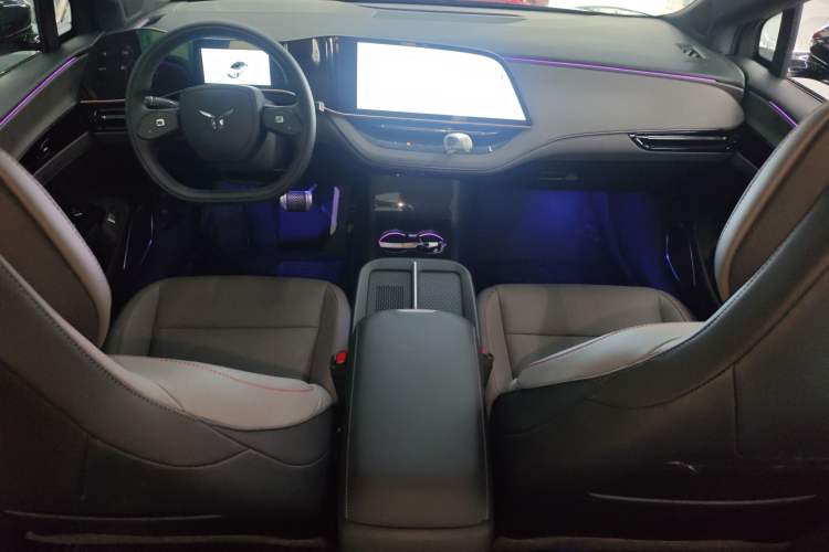 Used Hongqi EH7 2025 600 Smart Selection Edition
