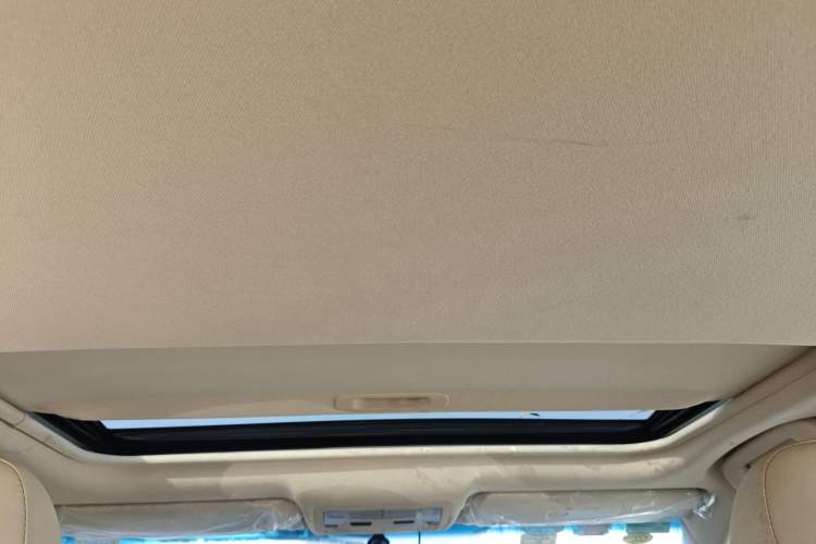 Used Toyota Camry 2015 2.0G Premier Edition
